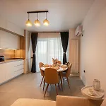 Erato In Odyssey Pool&fitness Resort-parking Mamaia