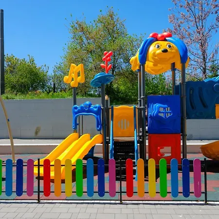 Erato In Odyssey Pool & Fitness Resort-parking * Mamaja