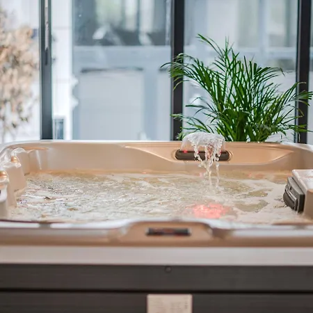 Erato In Odyssey Pool & Fitness Resort-parking Apartament