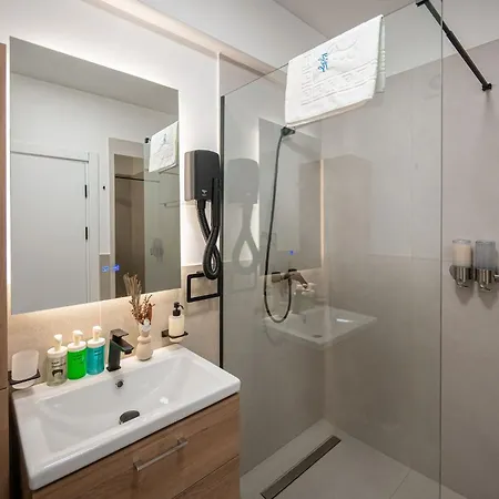 Erato In Odyssey Pool & Fitness Resort-parking * Mamaja