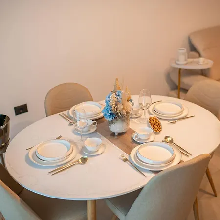 Erato In Odyssey Pool & Fitness Resort-parking Apartament Mamaja